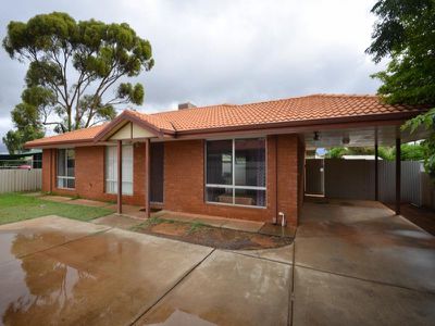 4B O'Connor Way, West Lamington