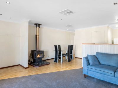 4 / 106 Wittenoom Street, West Lamington