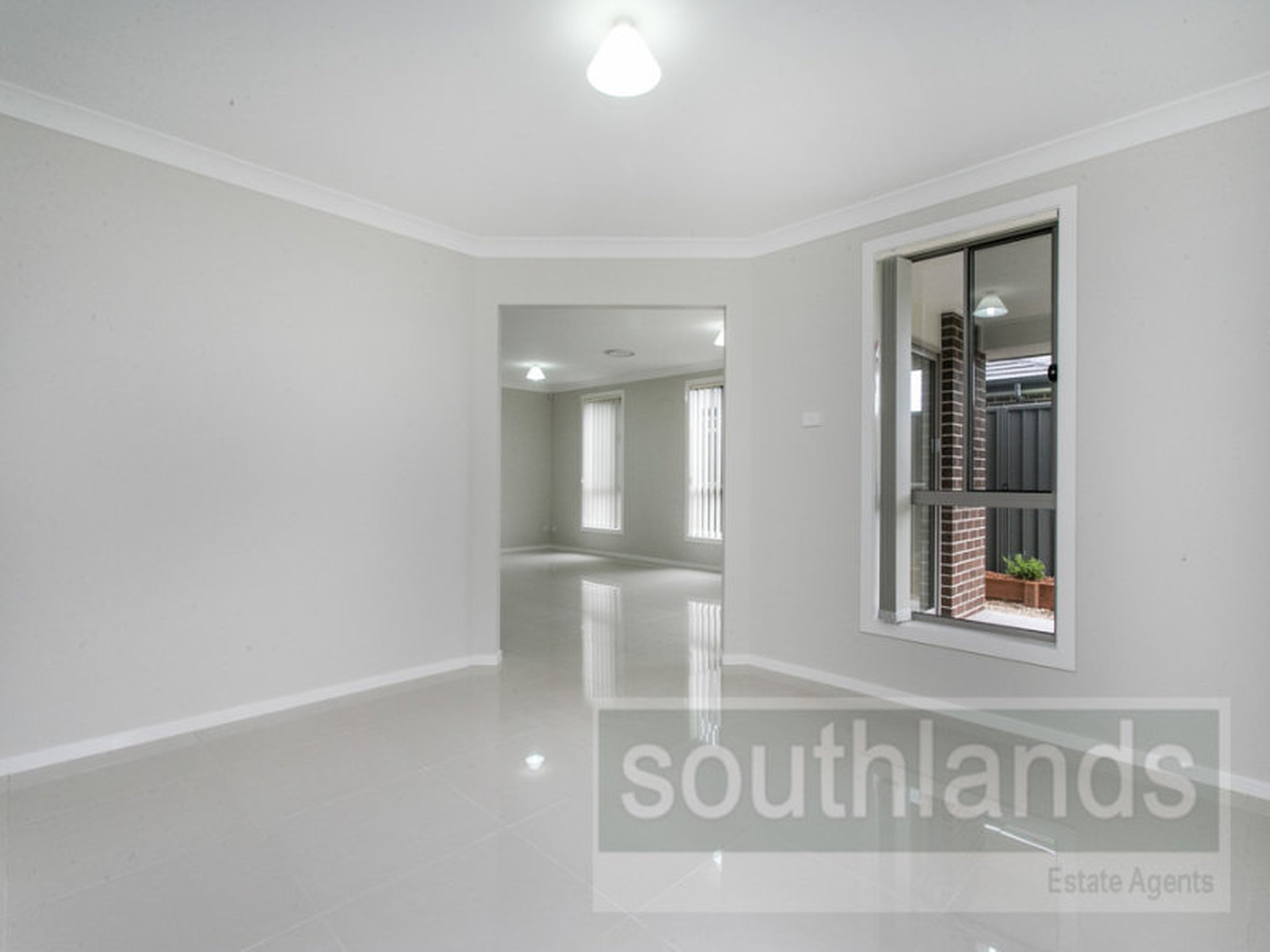 12A Cooee Avenue, GLENMORE PARK