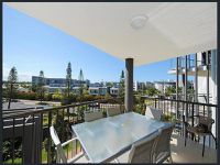 40 / 10 Grand Parade, Kawana Island