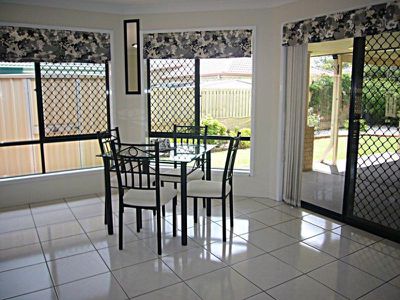 10 Fuller Avenue, Meadowbrook