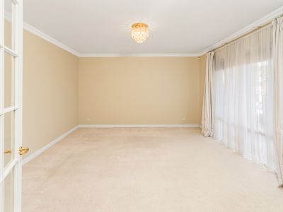 7 Clubb Court, Winthrop