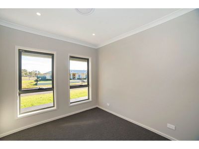 2 Avalon Place, Dubbo