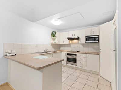 1 / 105 Sir Fred Schonell Drive, St Lucia