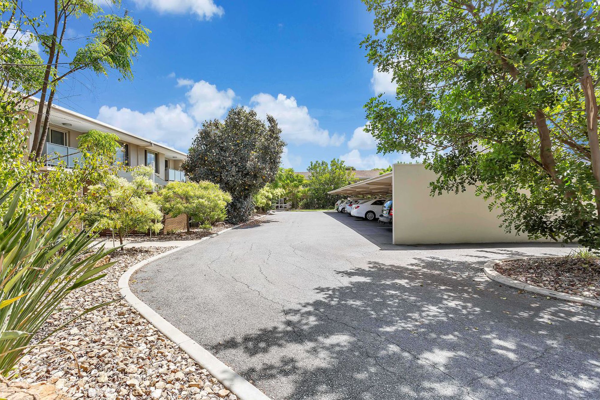 9 / 7-9 L'Estrange Street, Glenside
