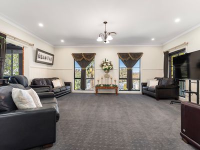 1188 Padman Drive, West Albury