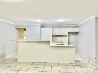 18 Waratah Ct, Yamanto