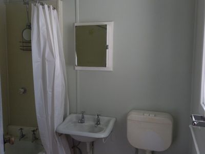 10 Cardiff Street, Berkeley