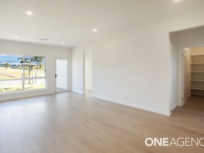 23 Lancaster Drive, Badagarang