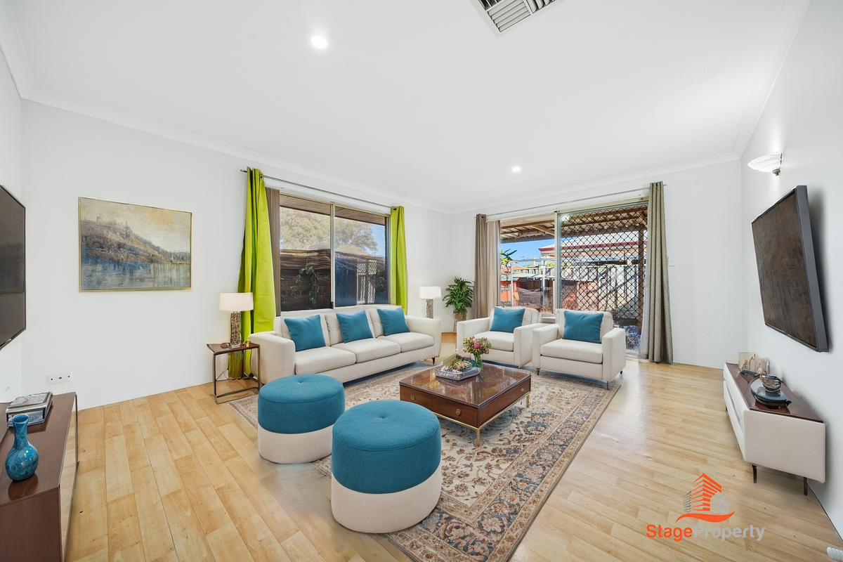 8 The Mews, Canning Vale