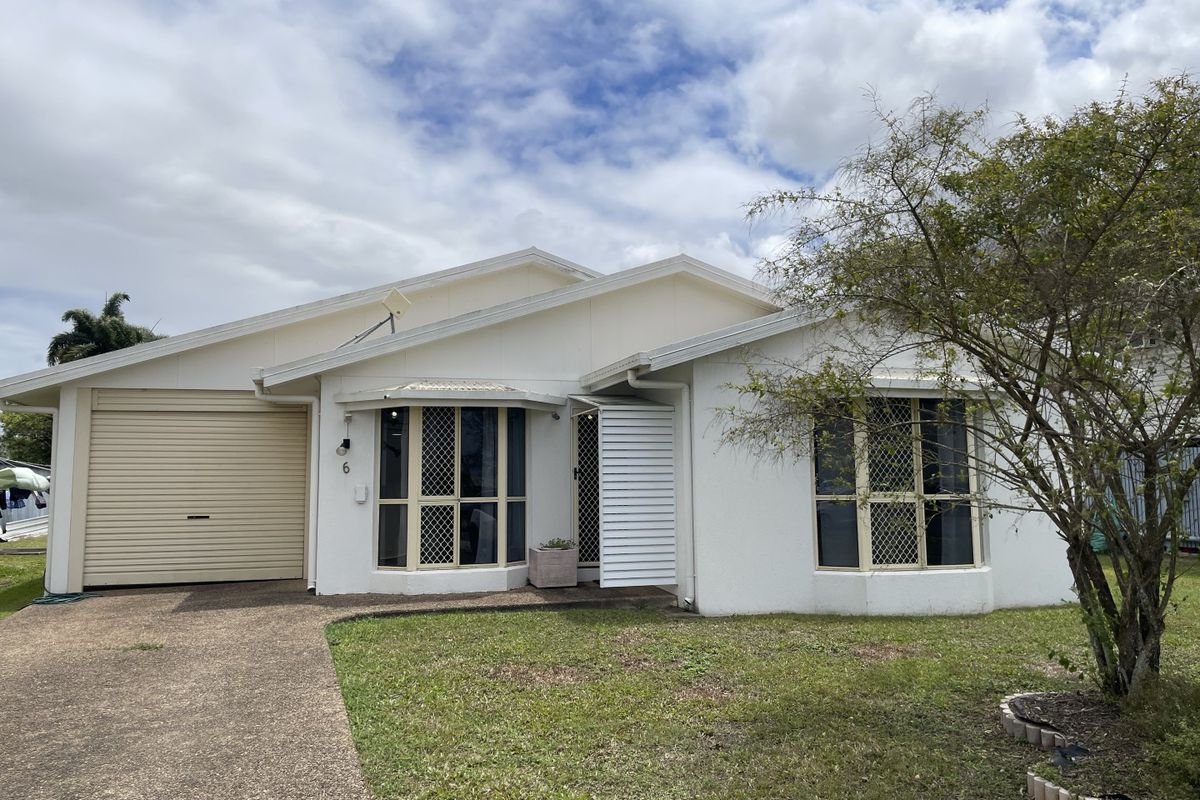 Low-Maintenance Rendered Block Home