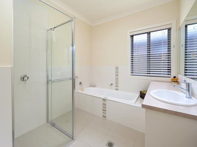 44 VICTORIA CROSS PARADE, Wodonga