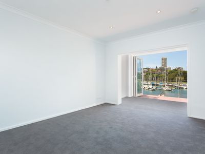 8 / 5 Elizabeth Bay Crescent, Elizabeth Bay