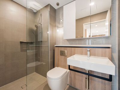 1305 / 2a Elsie Street, Burwood