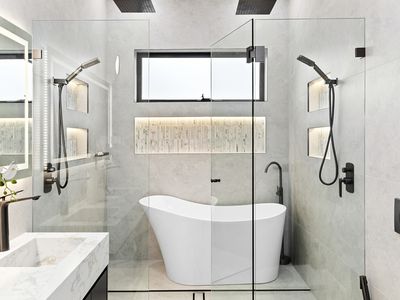 6 Basalt Street (Gables), Box Hill