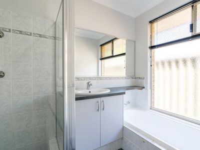 27 Impressions Way, Singleton