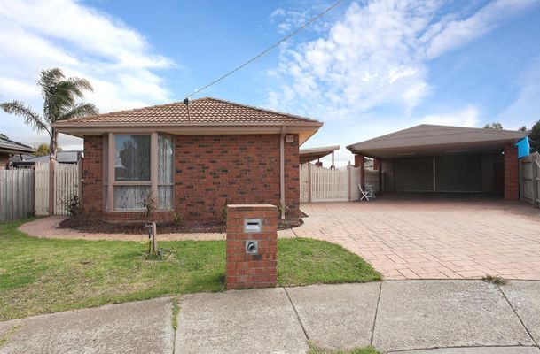 15 Silverton Court, Craigieburn