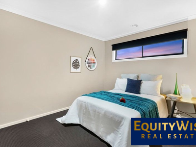 20 Coorong Walk, Werribee