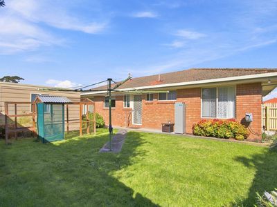 12 / 242A Raglan Street, Sale
