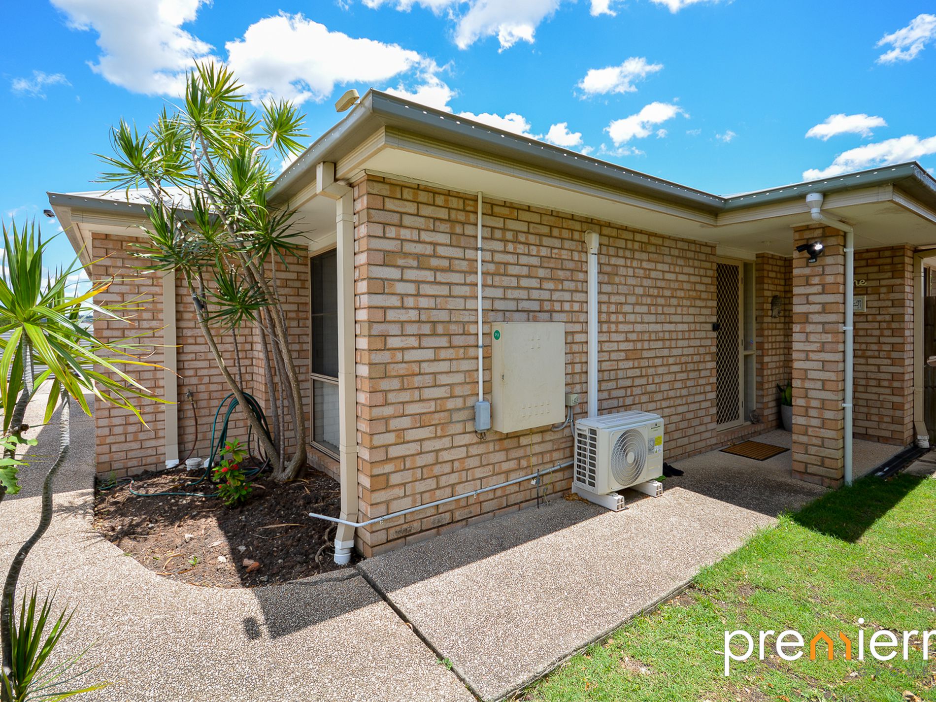 2 / 18 Devalera Street, Collingwood Park