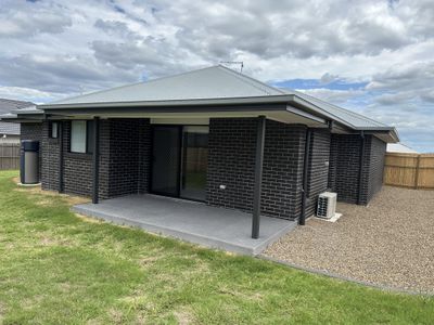 4 Leatherwood Street, Fernvale