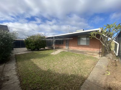7 Singleton Avenue, Seaton