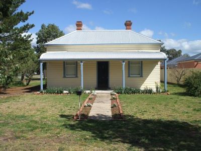 60 Russell Street, Howlong