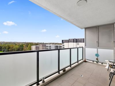 705/2A Charles Street, Canterbury