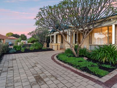 10 Turquoise Court, Forrestfield