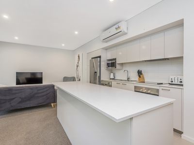 10 / 133 Burswood Road, Burswood