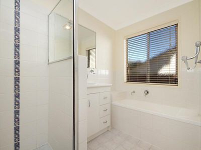 4 Ranic Street, Rochedale South