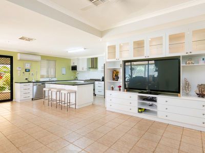 6 Wasley Street, Somerville