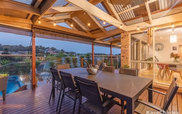 60 Scenic Drive, Beaconsfield