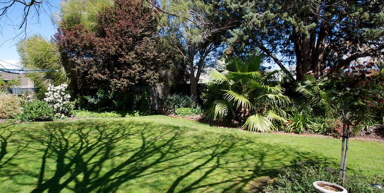 24 Kirkland Ave, Euroa