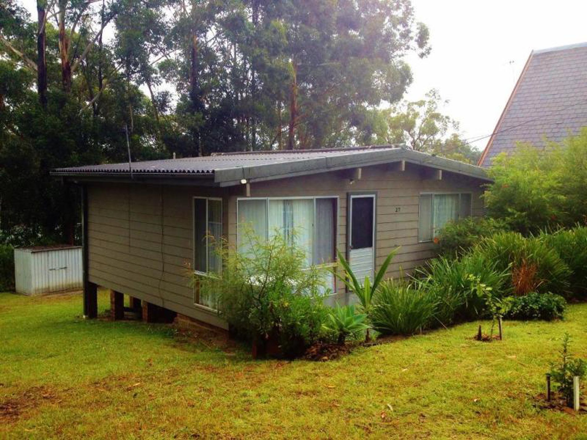 27 Ross Avenue, Narrawallee