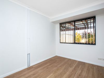 47 Brand Avenue, Usher