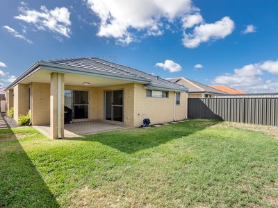 10 Maddox Street, Hilbert