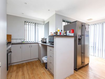 1 / 62 Winton Street, Carey Park