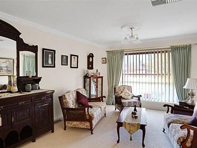 4 Bathurst  Street, Forbes
