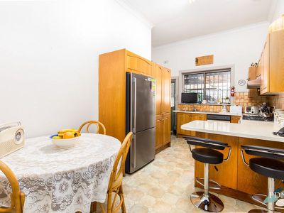 16 Cooke Street, Abbotsford