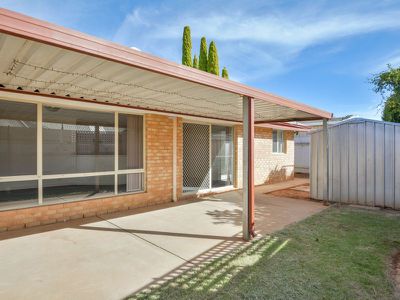 4B Wyllie Way, Hannans