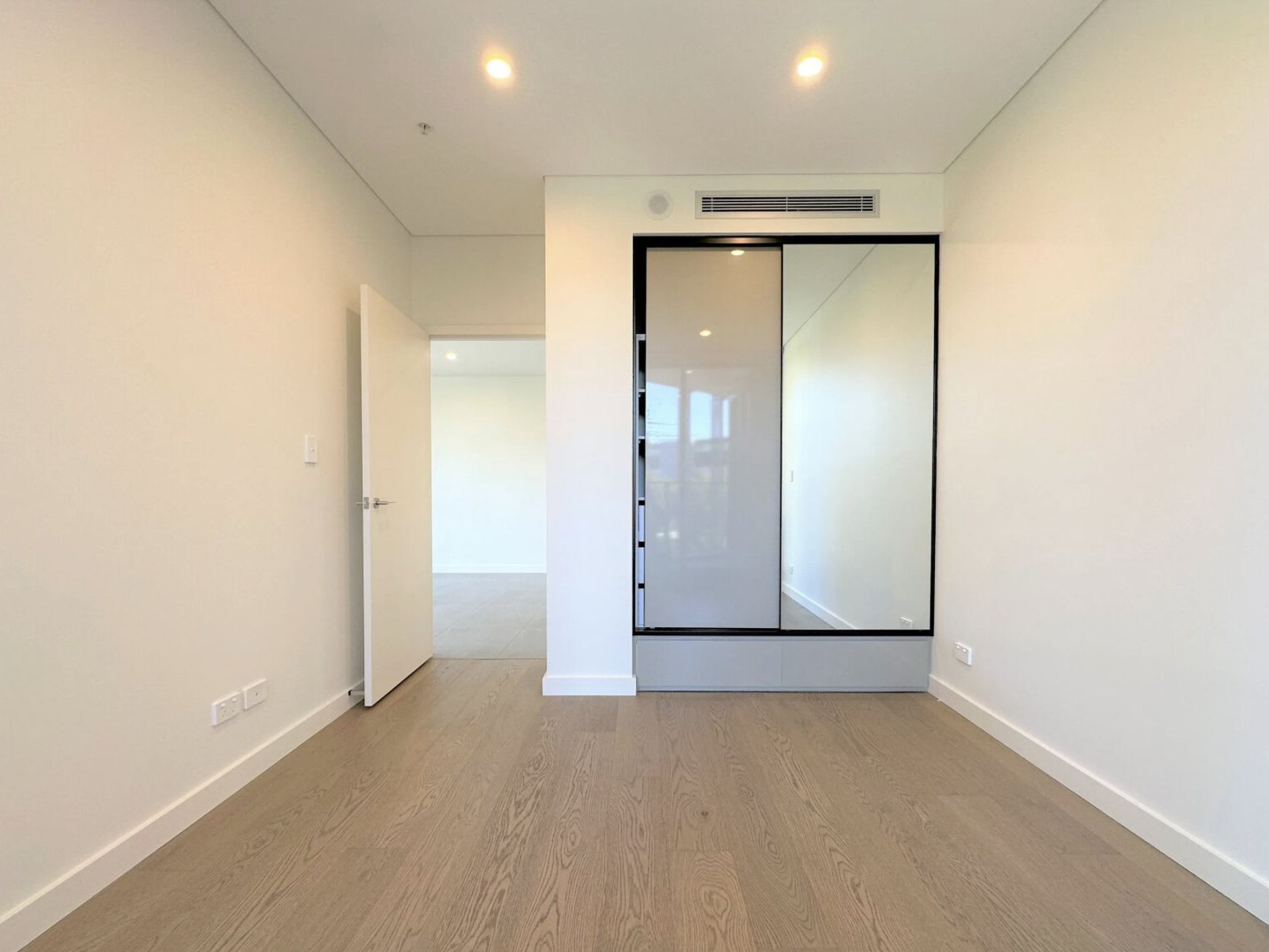 Level 5 / 101 Waterloo Road, Macquarie Park