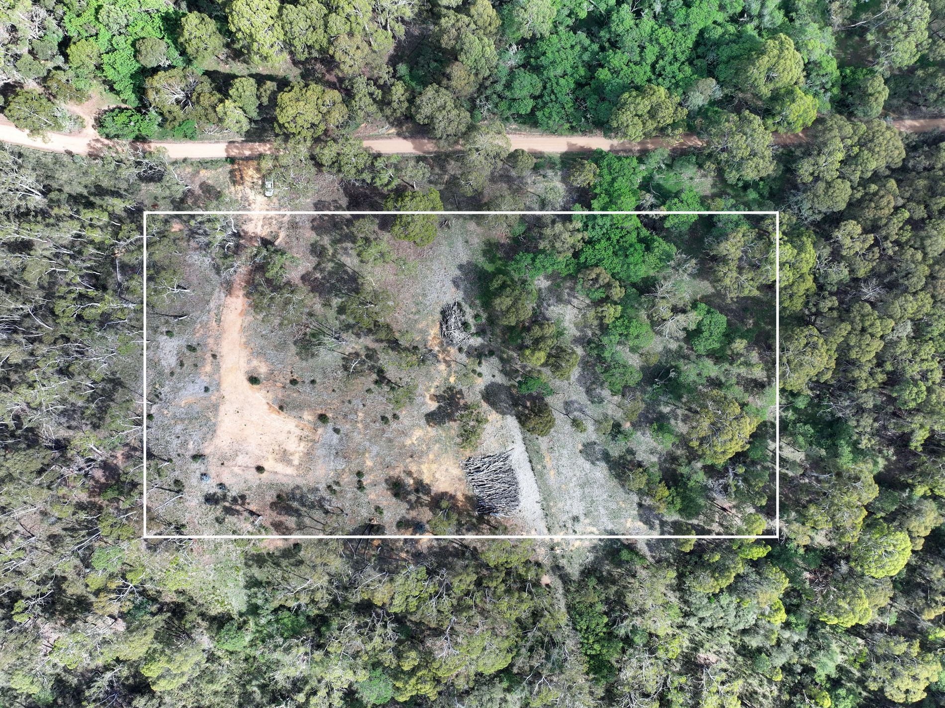 12 Half Moon Road, Mongarlowe