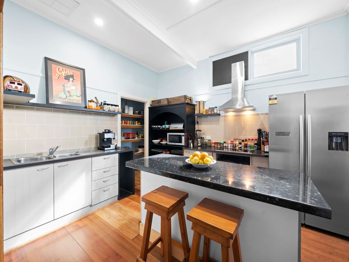 27 Railway Place, Benalla