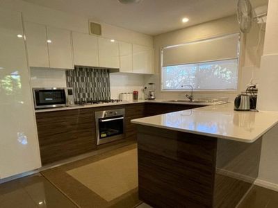 2 / 4 Shingoro Street, Bilingurr