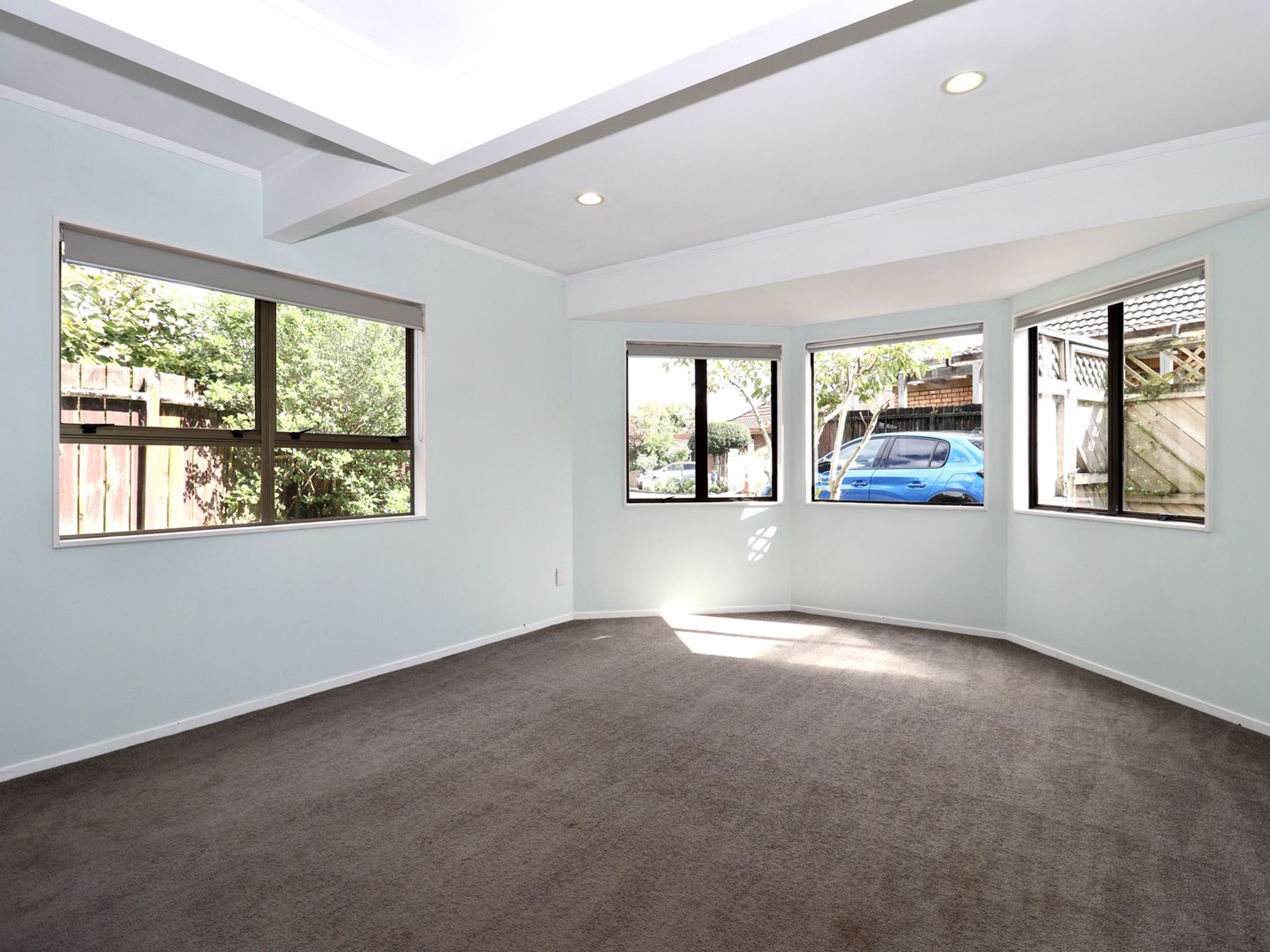 1 / 5 Rosca lane, Sunnyhills