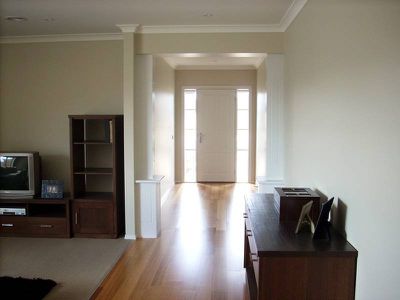 2 Atkins Court - For Rent, Horsham