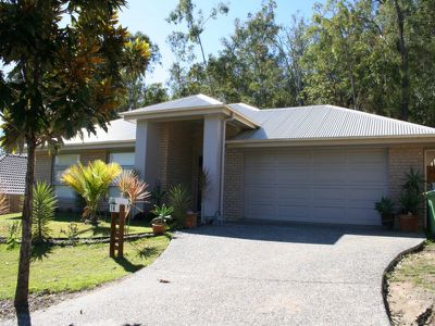 16 Carnarvon Cr, Waterford