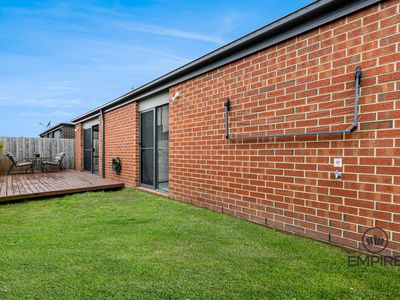 52 Chesney Circuit, Clyde