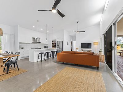 300 Peel Road, Beachmere